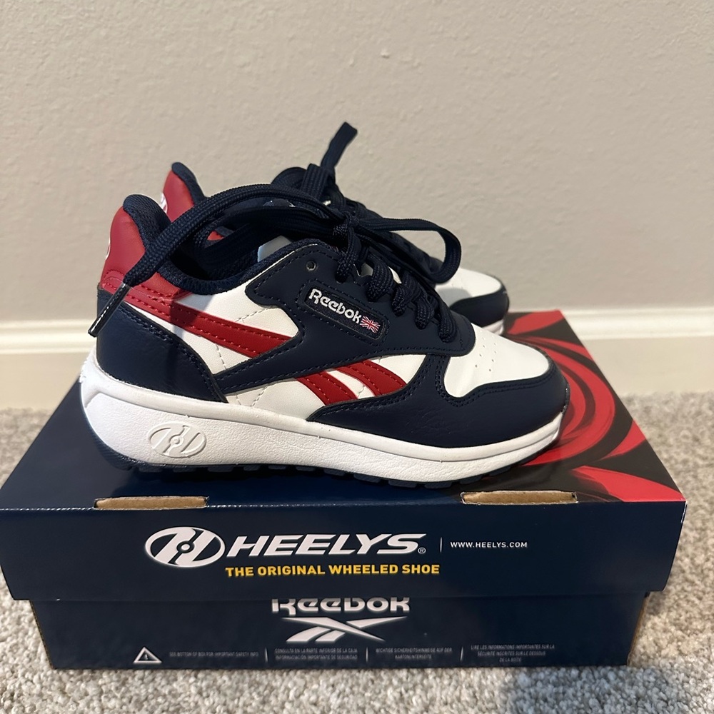 Reebok Kids' Navy and Red Heely Sneakers